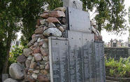 Cmentarz parafialny w Grajewie; Fot. udostępnione na commons.wikimedia.org 24.08.2007. przez użytkownika Dubelc.