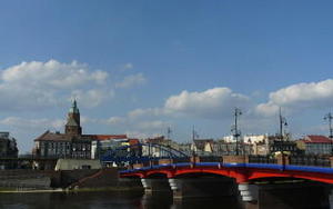 Panorama_Gorzowa_Wlkp_widziana_z_południowego_brzegu_Warty_skalowane