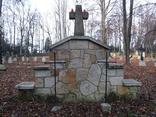 Cmentarz wojenny nr 308 w Królówce; Fot. autorstwa Jerzego Opioły, udostępnione na www.wikipedia.pl 24.11.2010 na licencji Creative Commons.